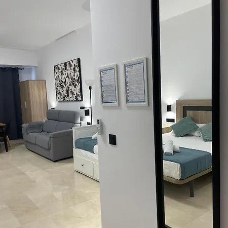 Travel Habitat La Marina Real * Valenza