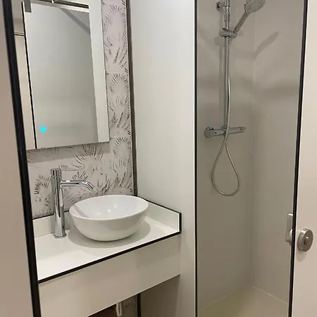 Travel Habitat La Marina Real شقة فالنسيا