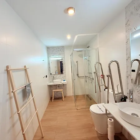 Travel Habitat La Marina Real Valencia