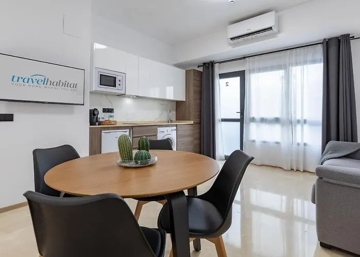 Apartamento Travel Habitat La Marina Real