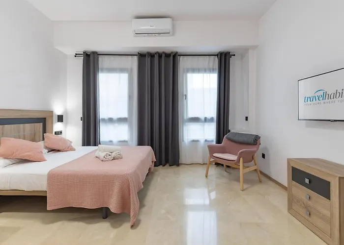 Apartamento Travel Habitat La Marina Real